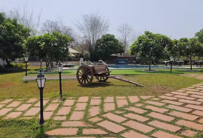 Hotelli Justa Rudra Resort & Spa