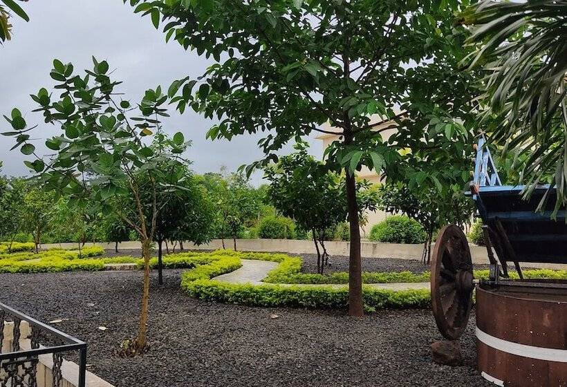 Hotel Justa Rudra Resort & Spa