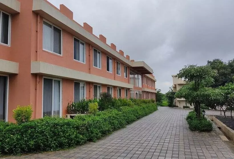 Hotelli Justa Rudra Resort & Spa