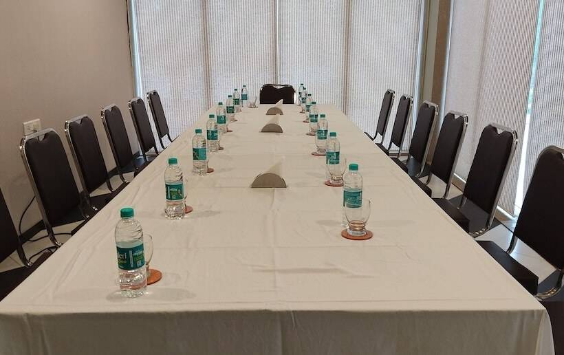 Hotel Justa Rudra Resort & Spa