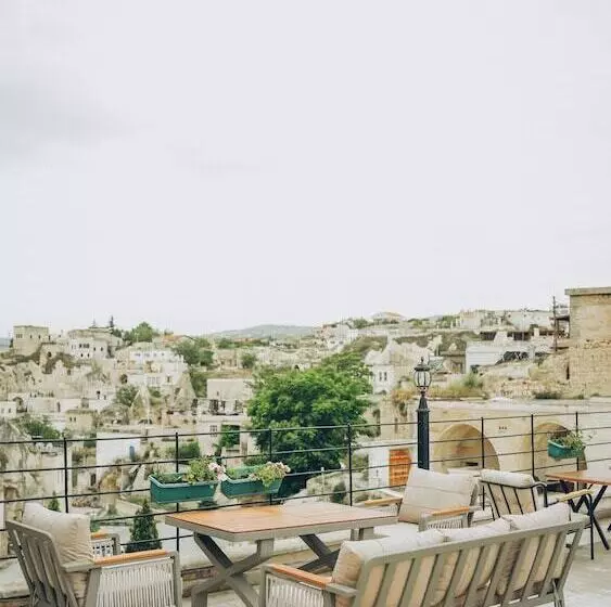 Hotelli Serenus Cave Suites