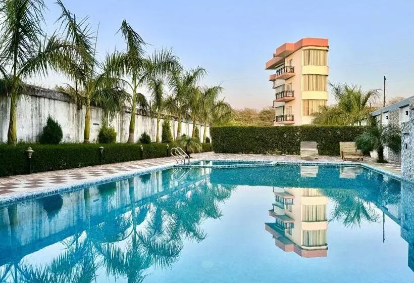 ホテル Sumedha G Village Resort And Spa