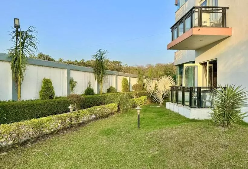 ホテル Sumedha G Village Resort And Spa