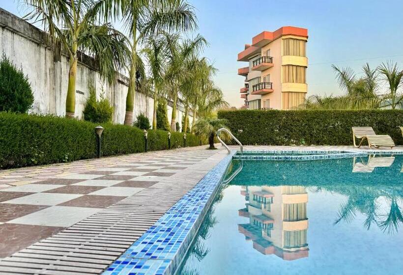 호텔 Sumedha G Village Resort And Spa