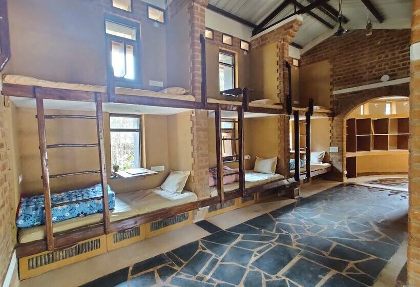 酒店 Surwahi Social Ecoestate Kanha