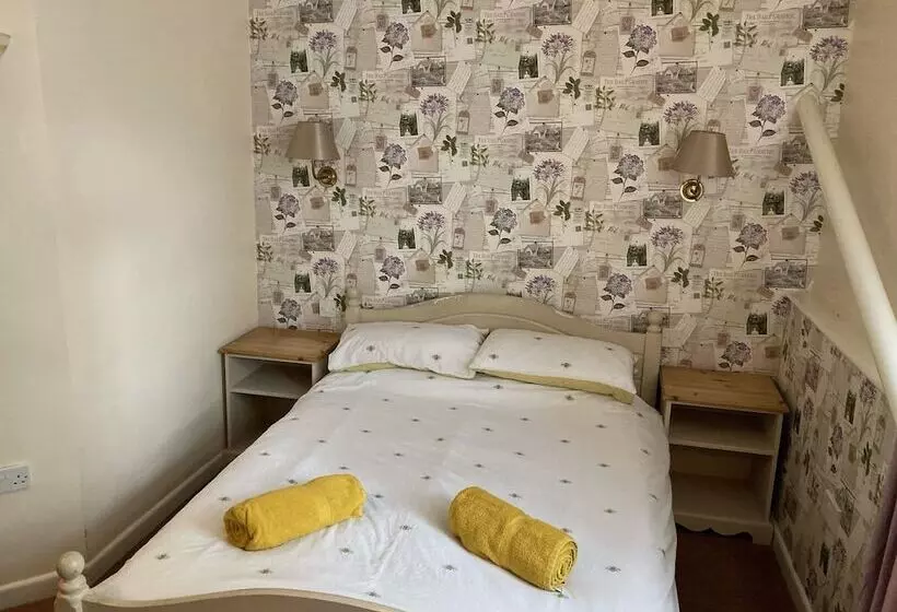 Hotelli The Tayleur Arms