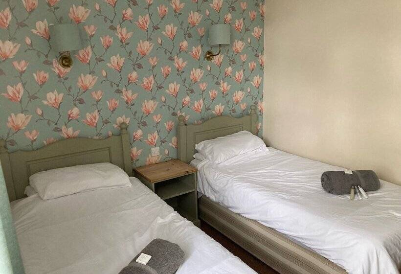 Hotel The Tayleur Arms