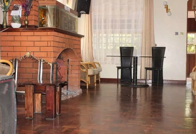 هتل Tranquil Homestays