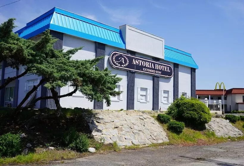 モーテル Astoria Hotel West