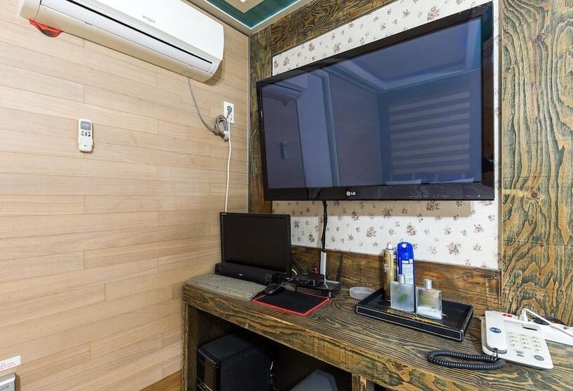 Motell Daecheon Sintanjn Green