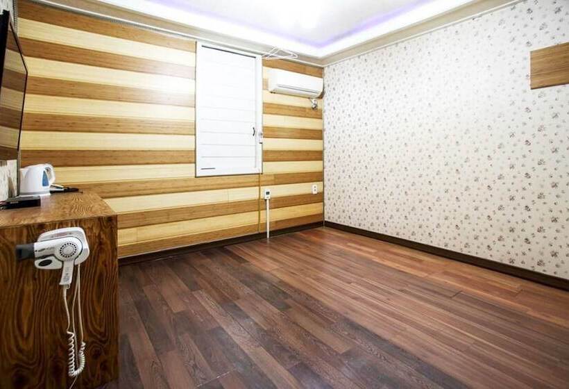 Motell Daecheon Sintanjn Green