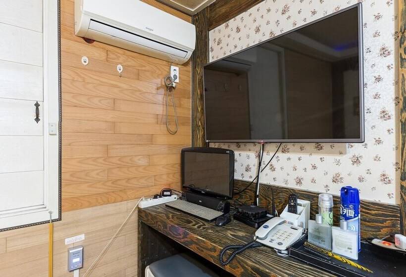 Motell Daecheon Sintanjn Green