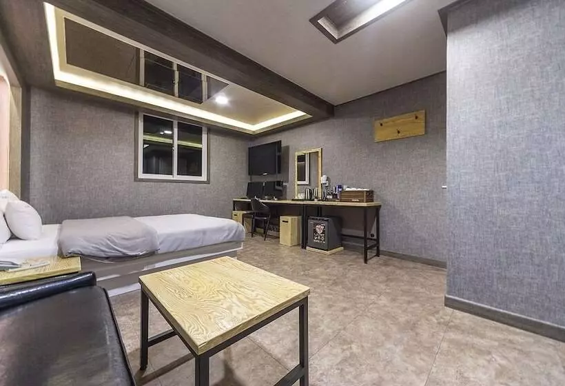 モーテル Gumi Wonpyeong Dong Hotel V2