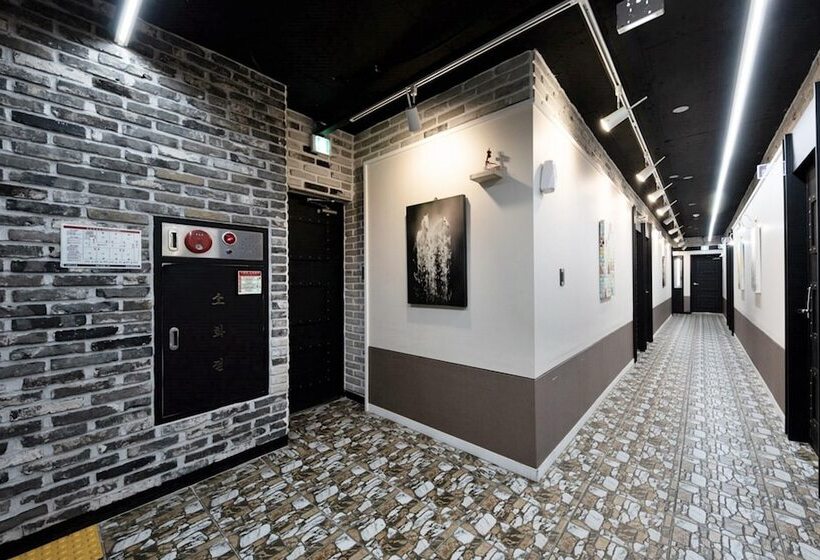 Motel Gyeongju The Ace