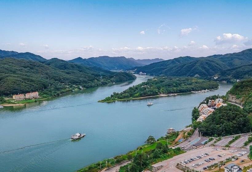 Pensione Gapyeong Ciere Poolvilla