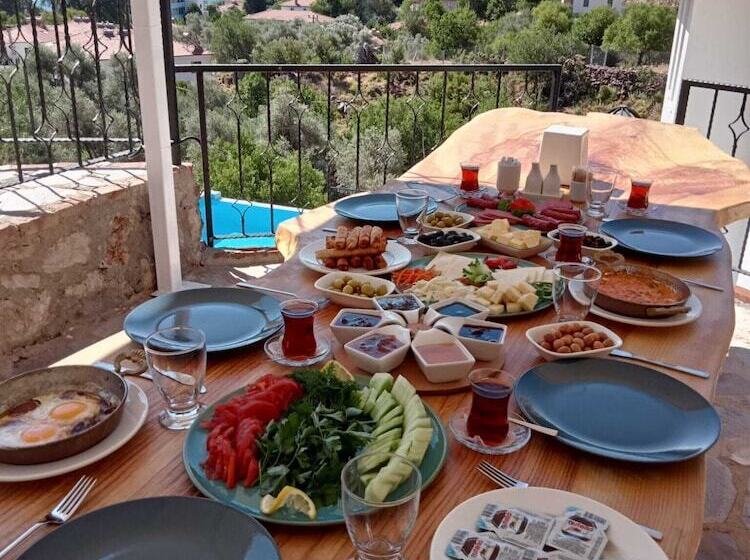 פנסיון Mavi Melek