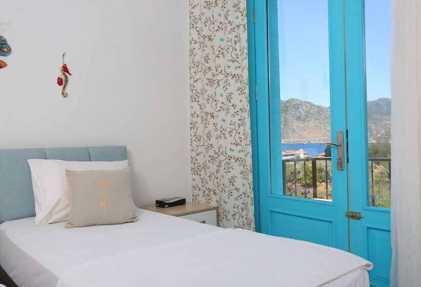 פנסיון Mavi Melek