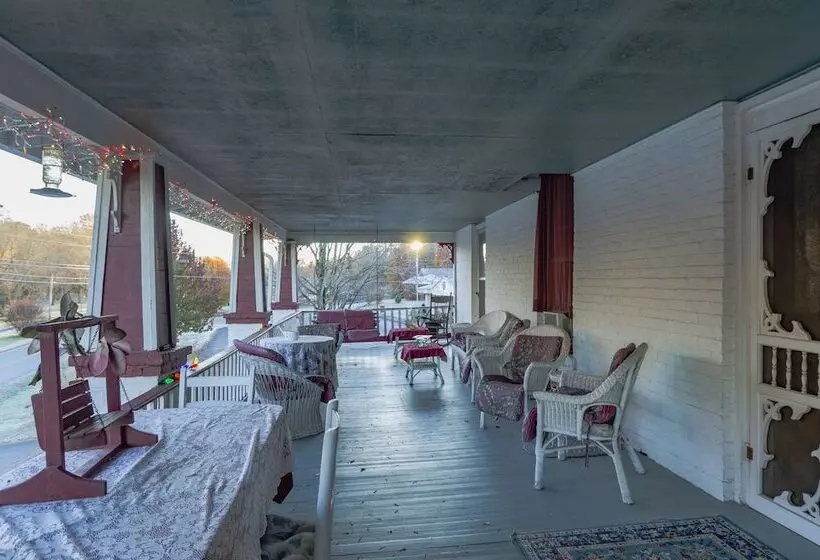 Aamiaismajoitus (B&B) Armour S Hotel & Spa