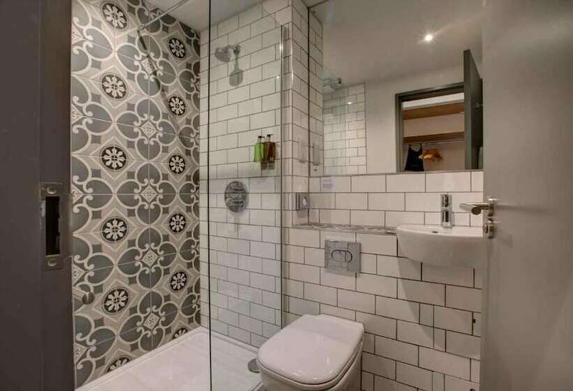 مبيت وإفطار The Temple Inn