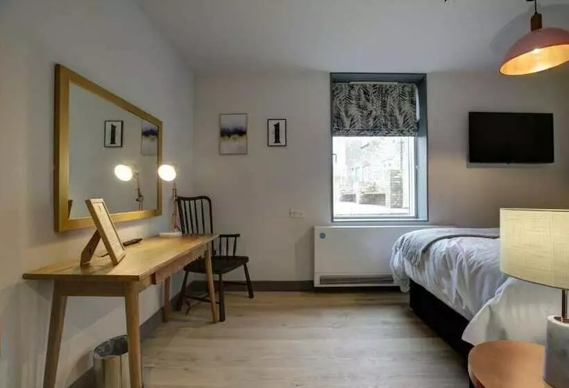 ベッドアンドブレックファースト The Temple Inn