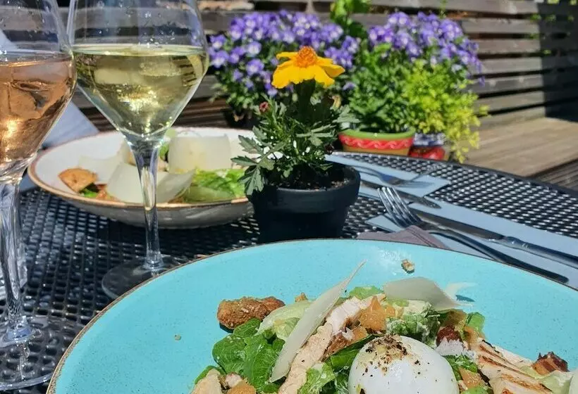 ベッドアンドブレックファースト The Temple Inn