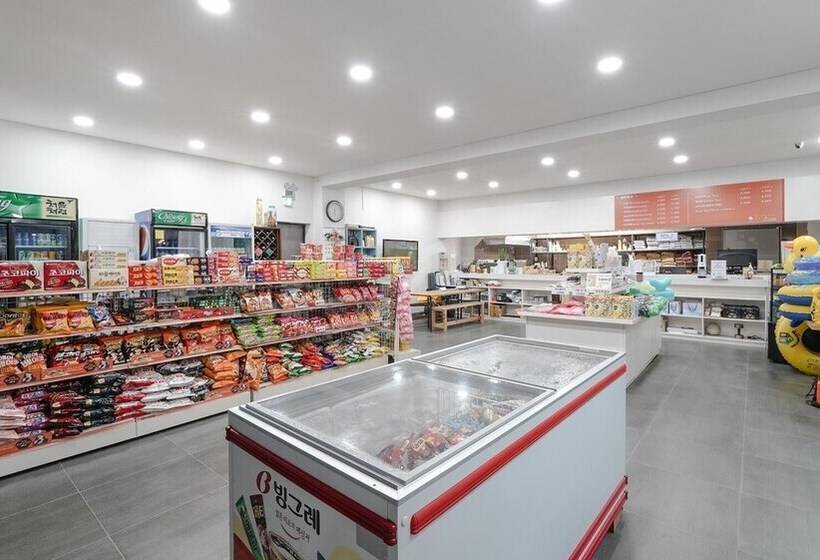 ペンション Gapyeong Highmong Pet Friendly Kids Pool