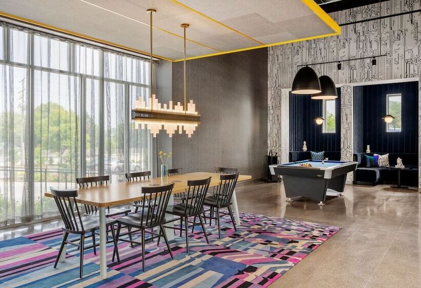 ホテル Aloft Chicago Schaumburg