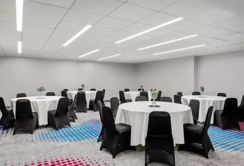 Hotelli Aloft Chicago Schaumburg