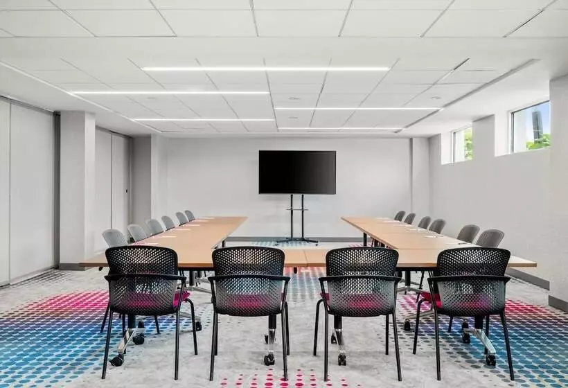 Hotelli Aloft Chicago Schaumburg