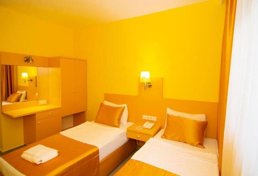 هتل Avlion Boutique