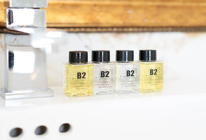 فندق B2 Phuket Premier