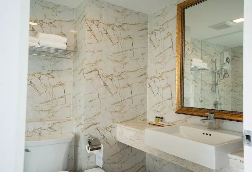 Hotelli B2 Phuket Premier