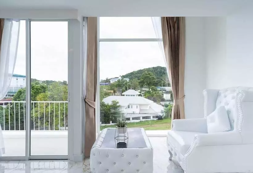 Hotelli B2 Phuket Premier