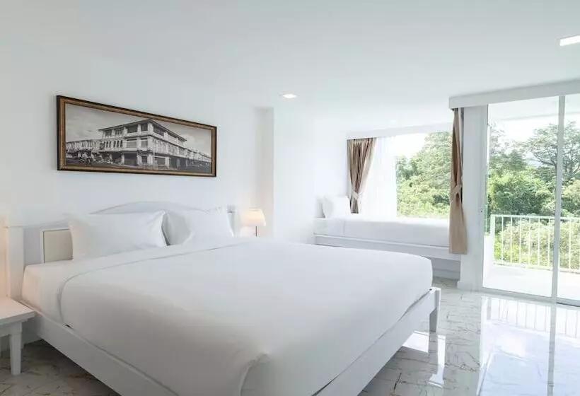 Hotelli B2 Phuket Premier