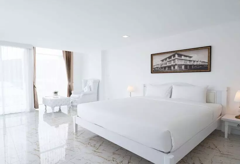 Hotelli B2 Phuket Premier