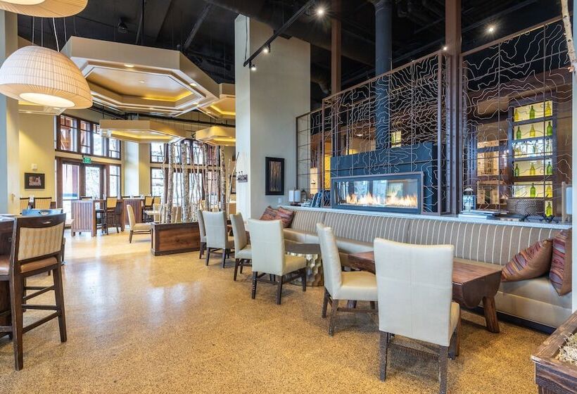 Отель Escala Lodges By Luxury Mountain Destina