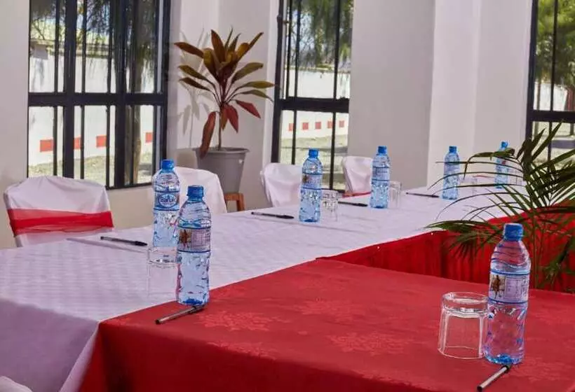 هتل Galaxy Inn  Athi River