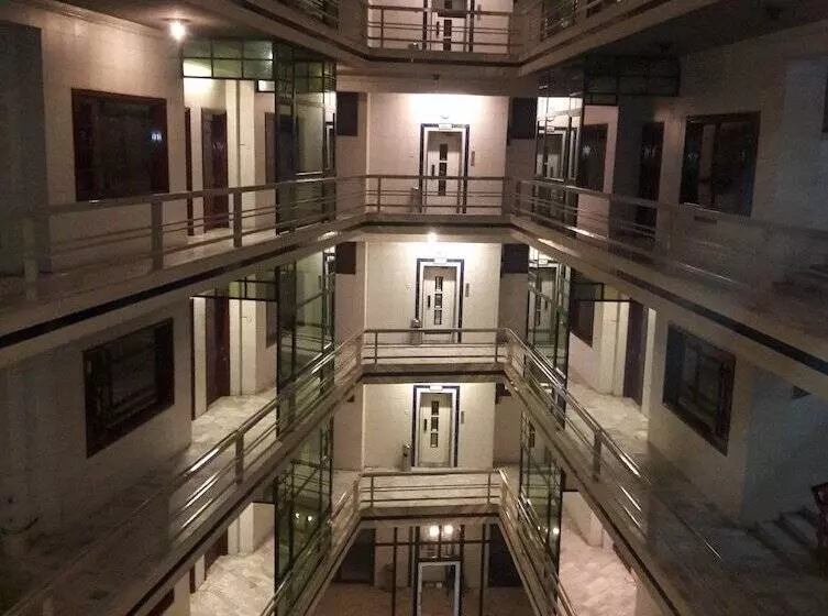 هتل Grand