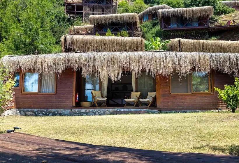 Hotelli La Boheme Kabak