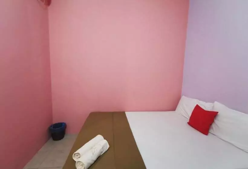 Hotelli Oyo 90086 My Seven Days Inn