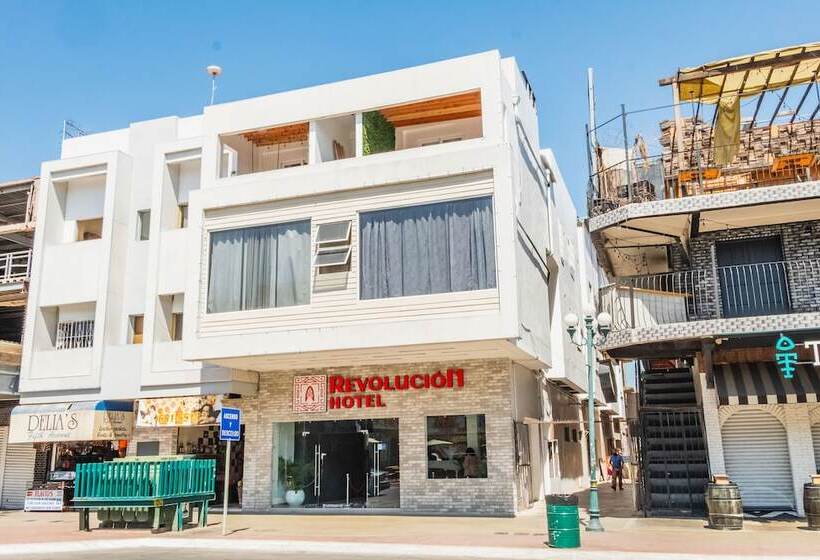 酒店 Revolución