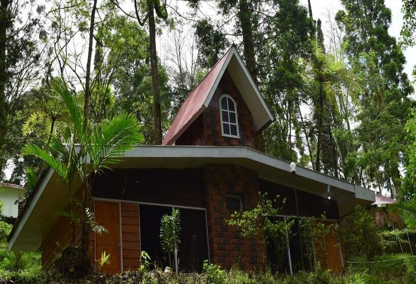 호텔 Tawangmangu Wonder Park