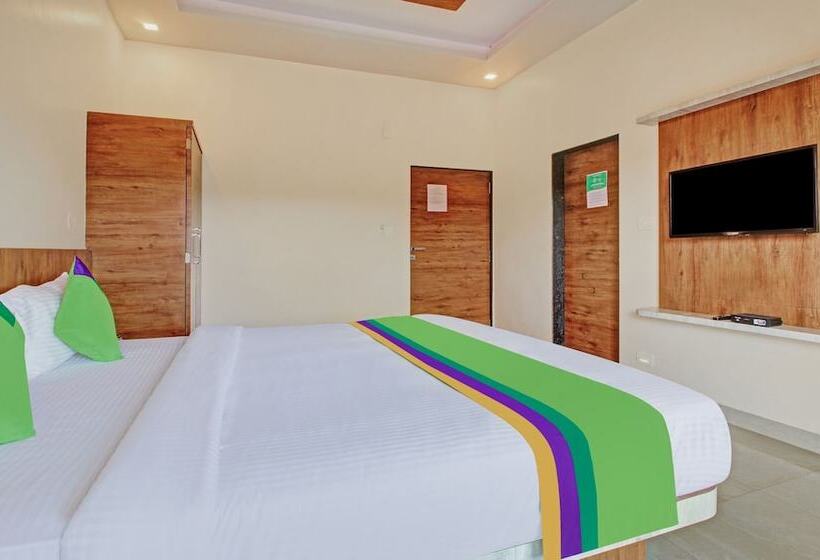 Hotel Treebo The Venna Hill