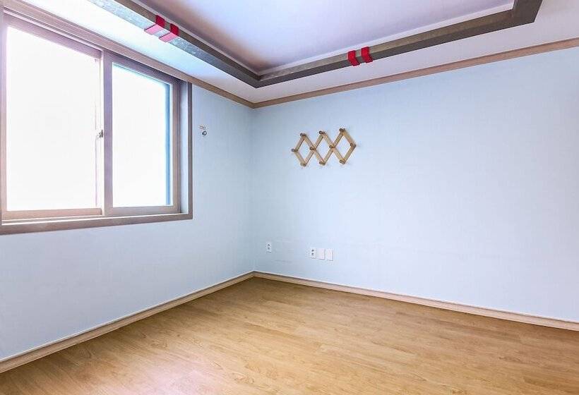 فندق على الطريق Ulleung Ace