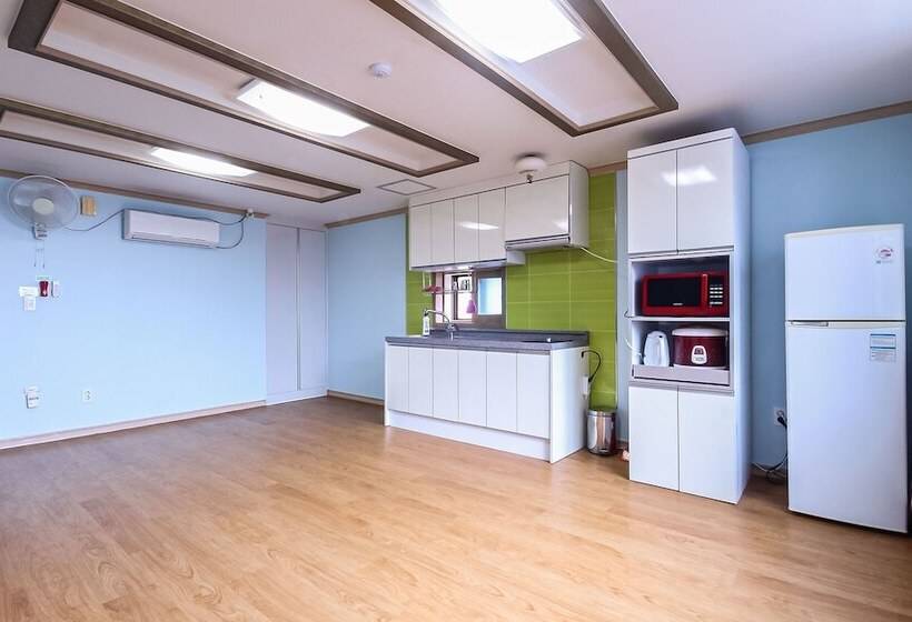 فندق على الطريق Ulleung Ace