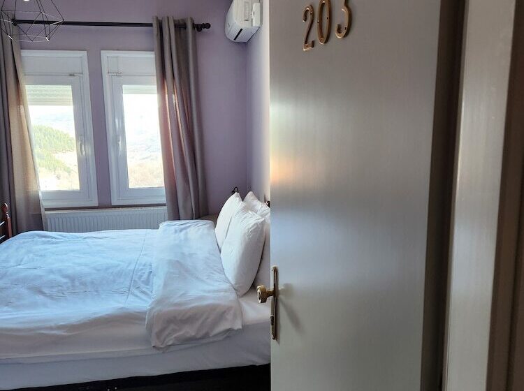 Pensione Guesthouse Monopati ξενώνας μονοπάτι