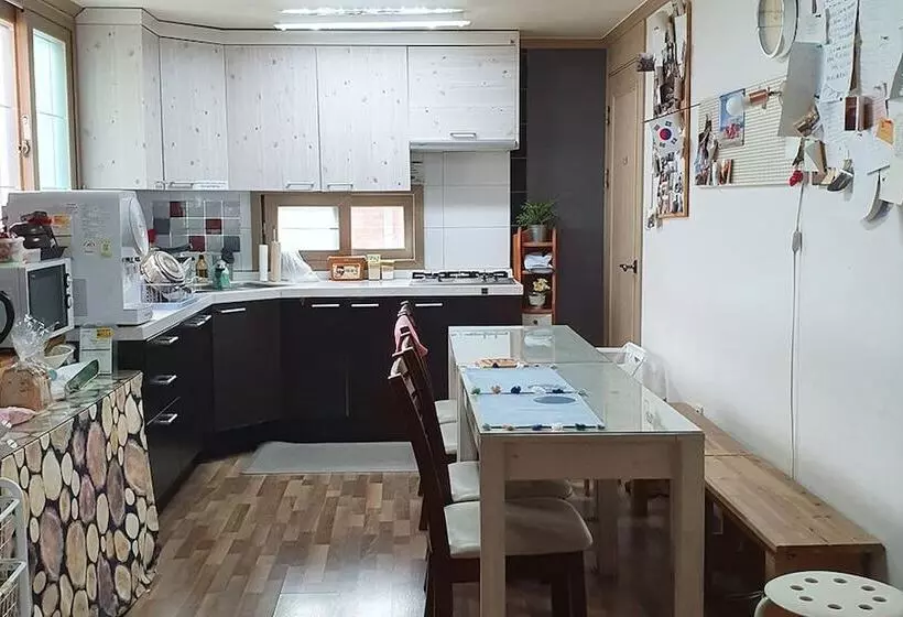 ペンション Incehon Cozy Guest House