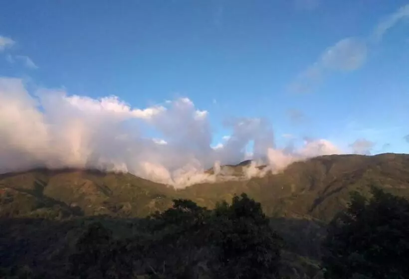 پانسیون Jay S Guest House Ii