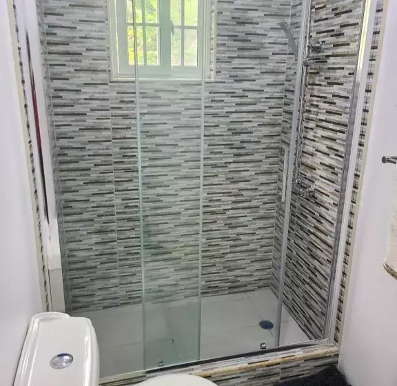 پانسیون Jay S Guest House Ii