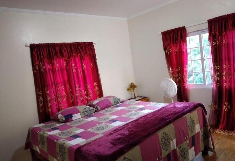 پانسیون Jay S Guest House Ii